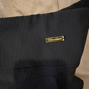 Tilyoucollapse ripped leggings with pocket